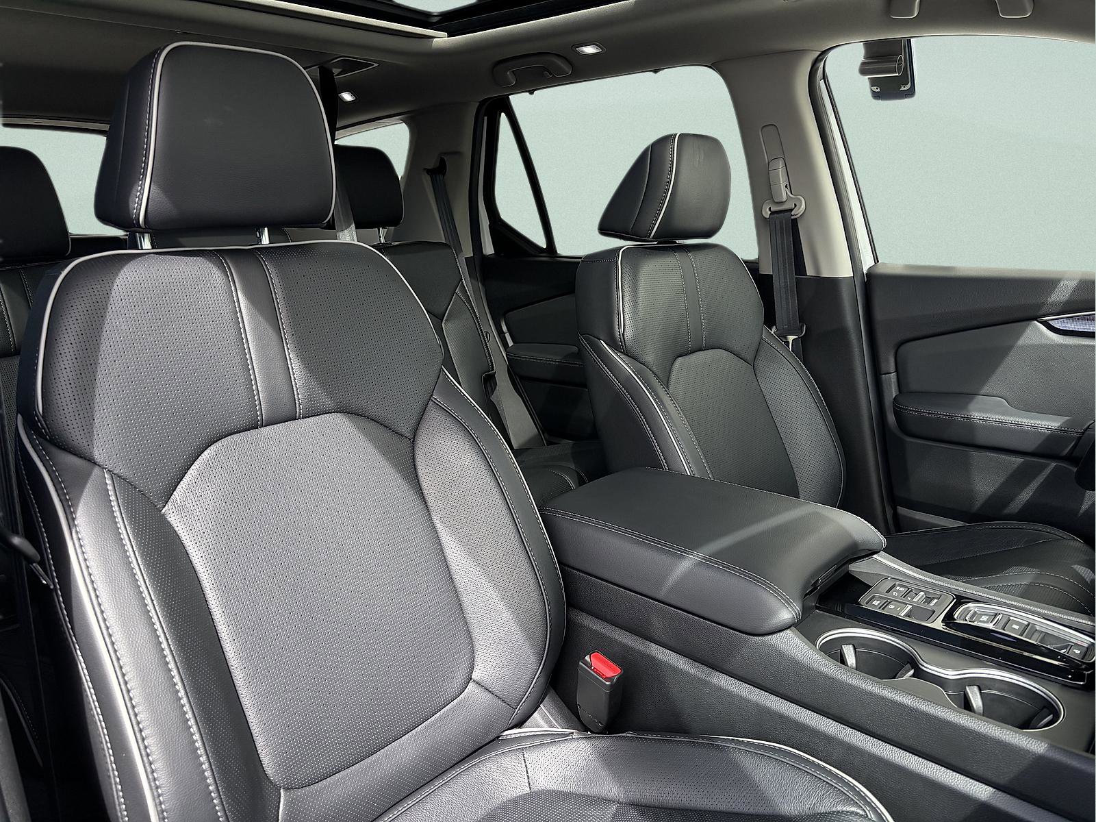 Certified 2025 Honda Pilot Elite image 43