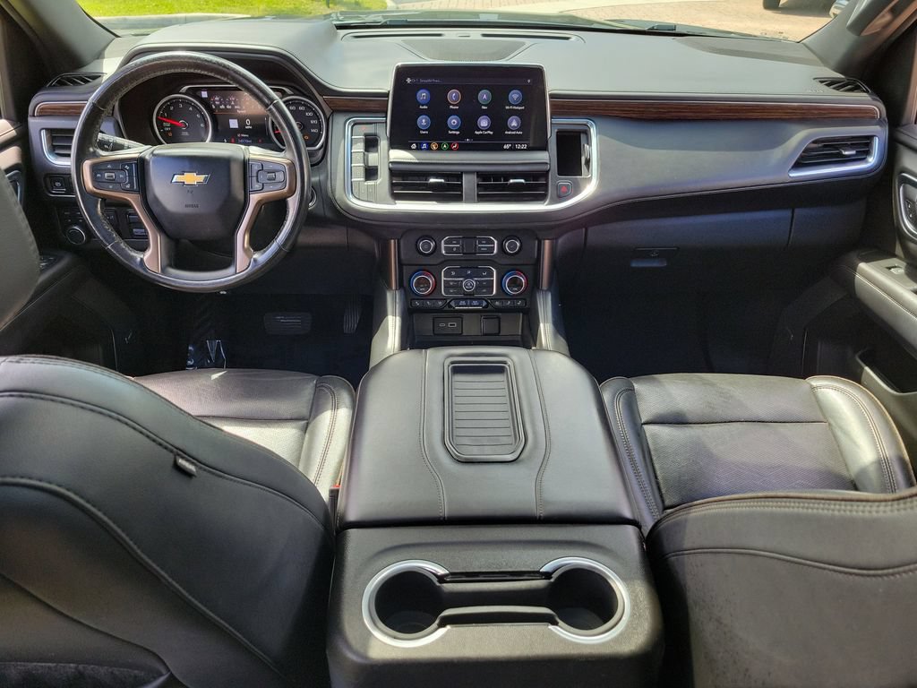 Used 2021 Chevrolet Suburban High Country w/ Premium Package AWD/4WD image 17