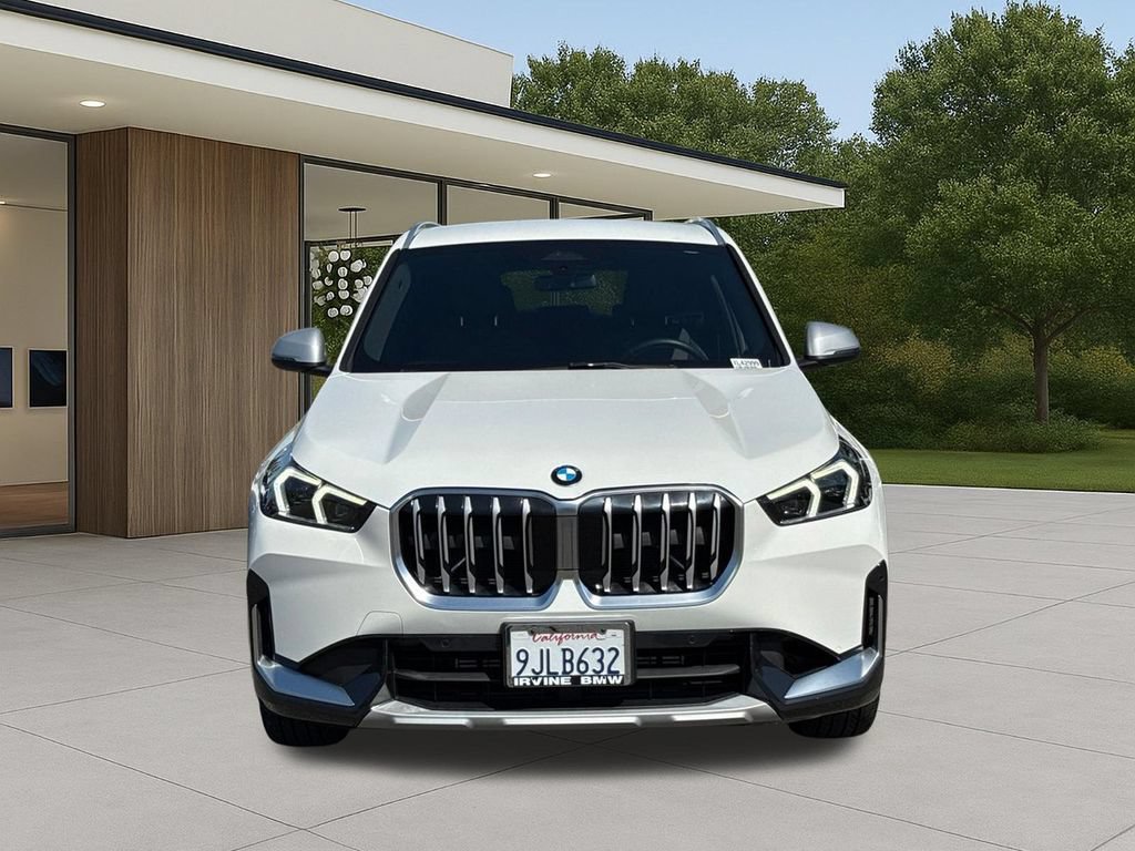 Certified 2023 BMW X1 xDrive28i w/ Convenience Package AWD/4WD image 4