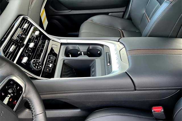 New 2026 Nissan Armada SL image 8