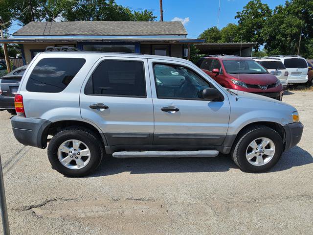 Used 2005 Ford Escape XLT FWD image 6