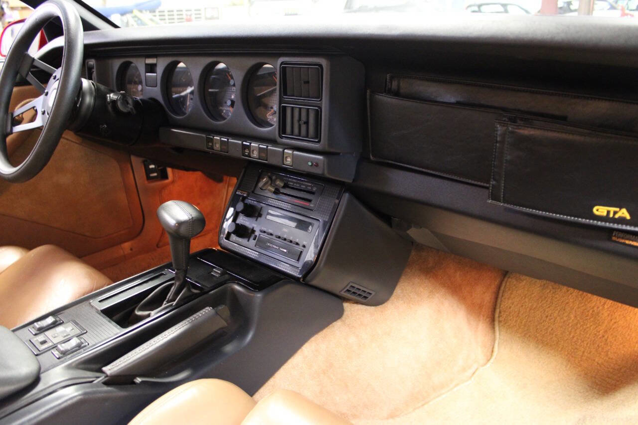 Used 1988 Pontiac Firebird Trans Am image 31