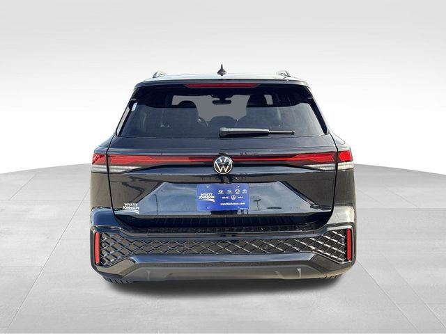 New 2026 Volkswagen Tiguan SE R-Line FWD image 4