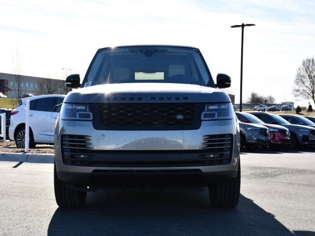 Used 2020 Land Rover Range Rover HSE image 2