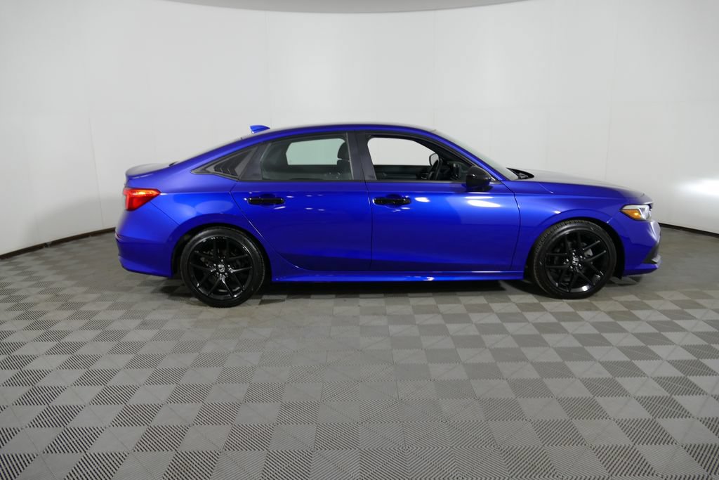 Used 2024 Honda Civic Sport image 2