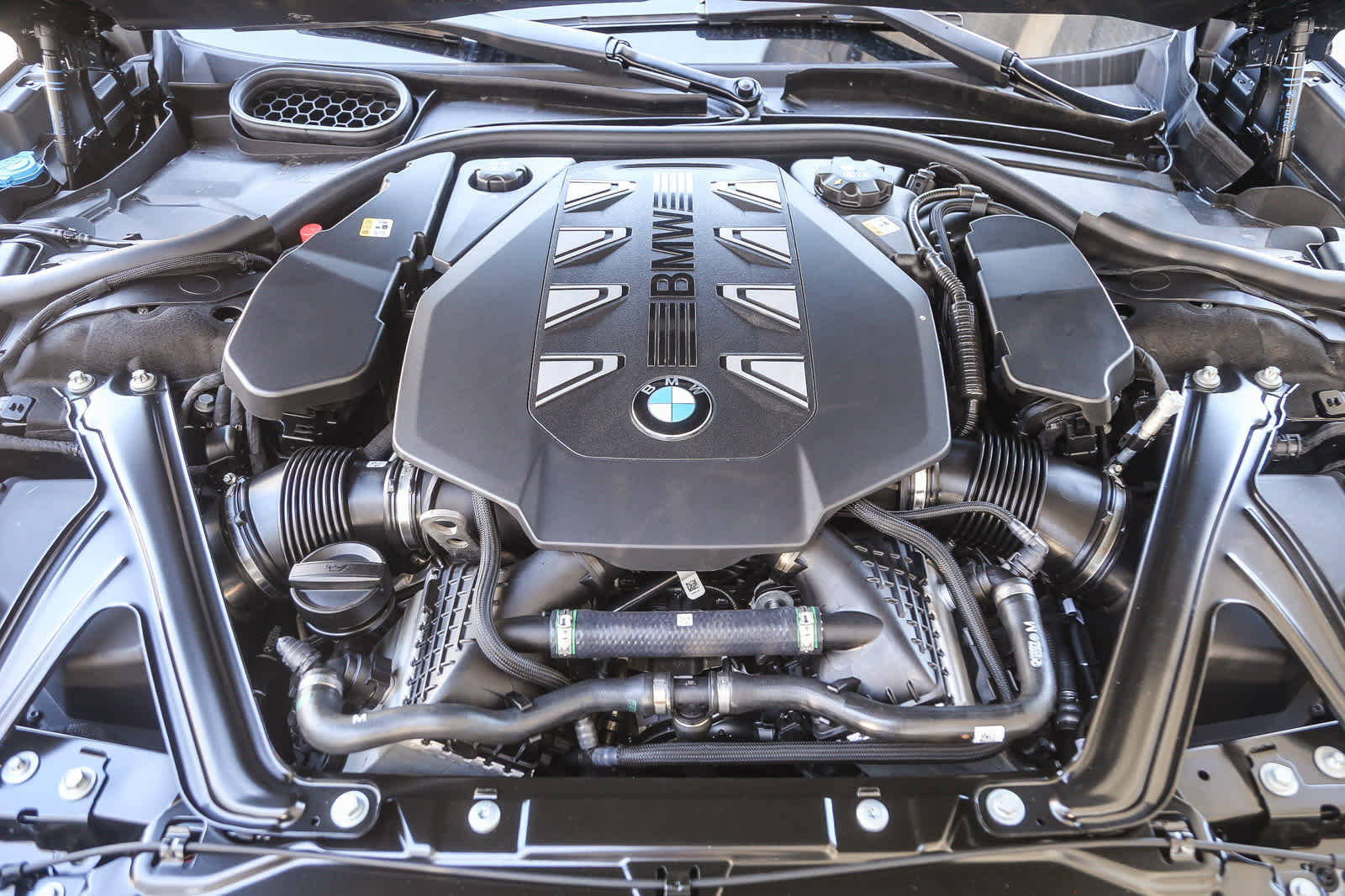 New 2026 BMW 760i xDrive w/ Executive Package image 23