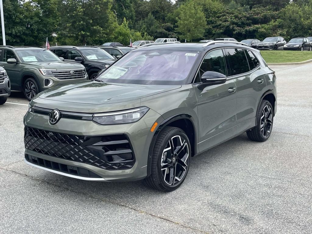New 2026 Volkswagen Tiguan SEL R-Line AWD/4WD image 6