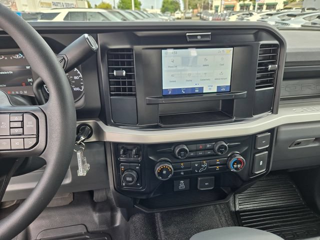 New 2026 Ford F250 XL w/ XL Chrome Package AWD/4WD image 17