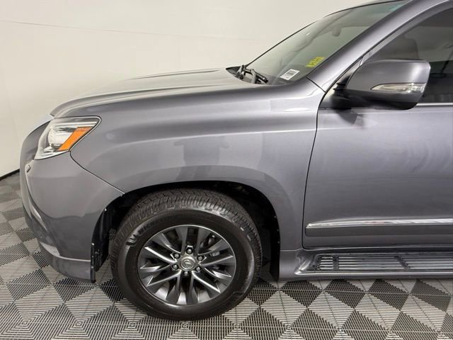 Used 2015 Lexus GX 460 Luxury image 12