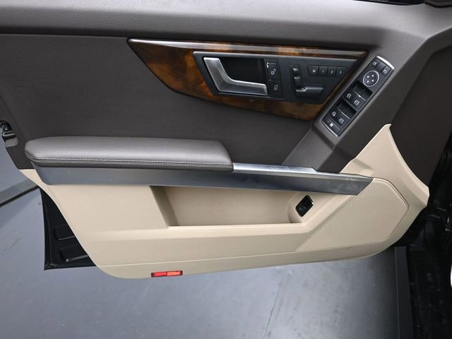 Used 2015 Mercedes-Benz GLK 350 2WD image 21