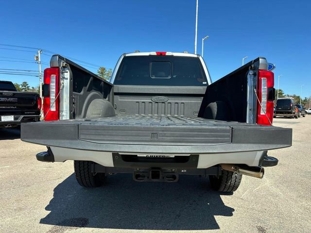 Used 2024 Ford F250 Lariat w/ Sport Appearance Package AWD/4WD image 5