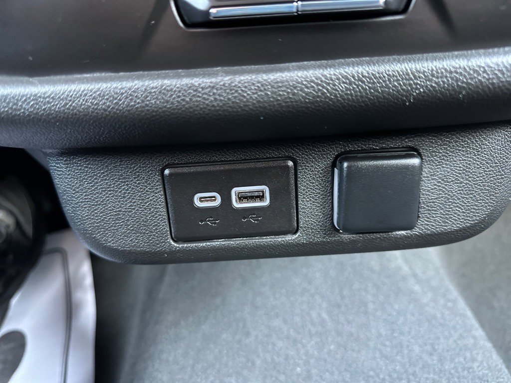 Used 2023 Chevrolet Tahoe LS image 35