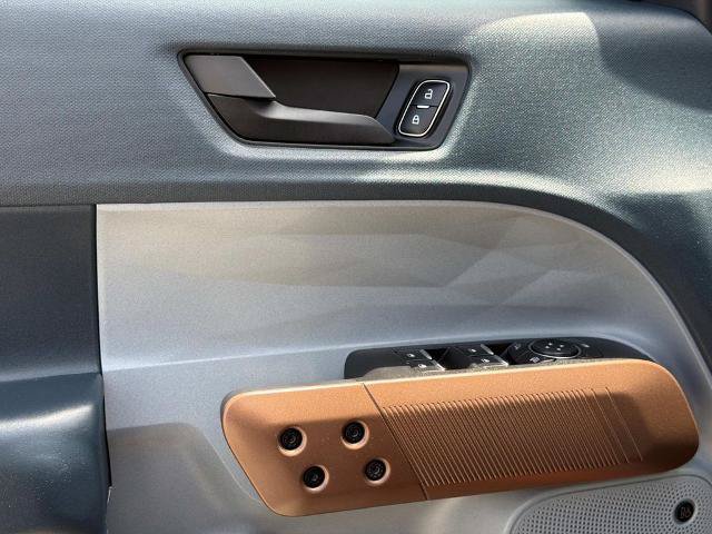 Certified 2022 Ford Maverick Lariat w/ Lariat Luxury Package FWD image 17