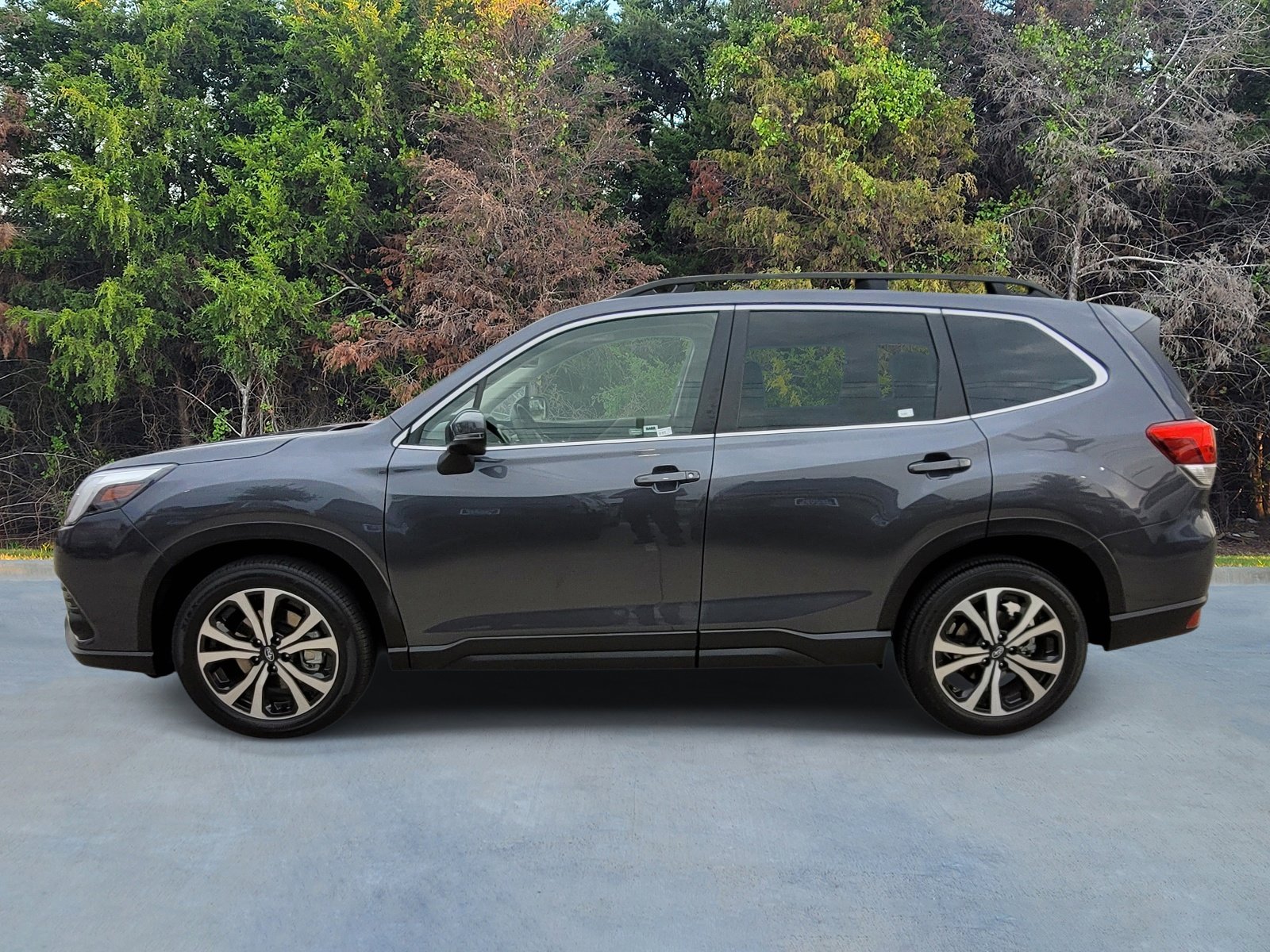 Certified 2023 Subaru Forester Limited AWD/4WD image 22