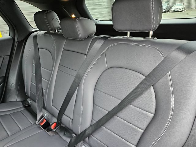 Used 2020 Mercedes-Benz GLC 300 4MATIC image 19