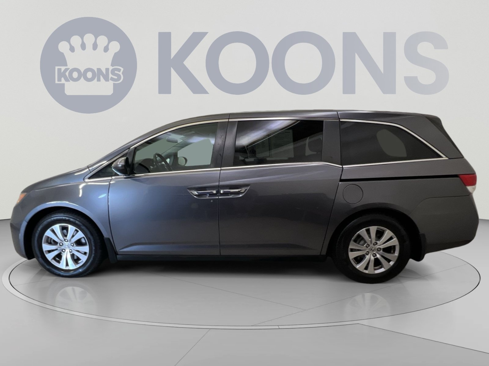 Used 2016 Honda Odyssey SE image 5