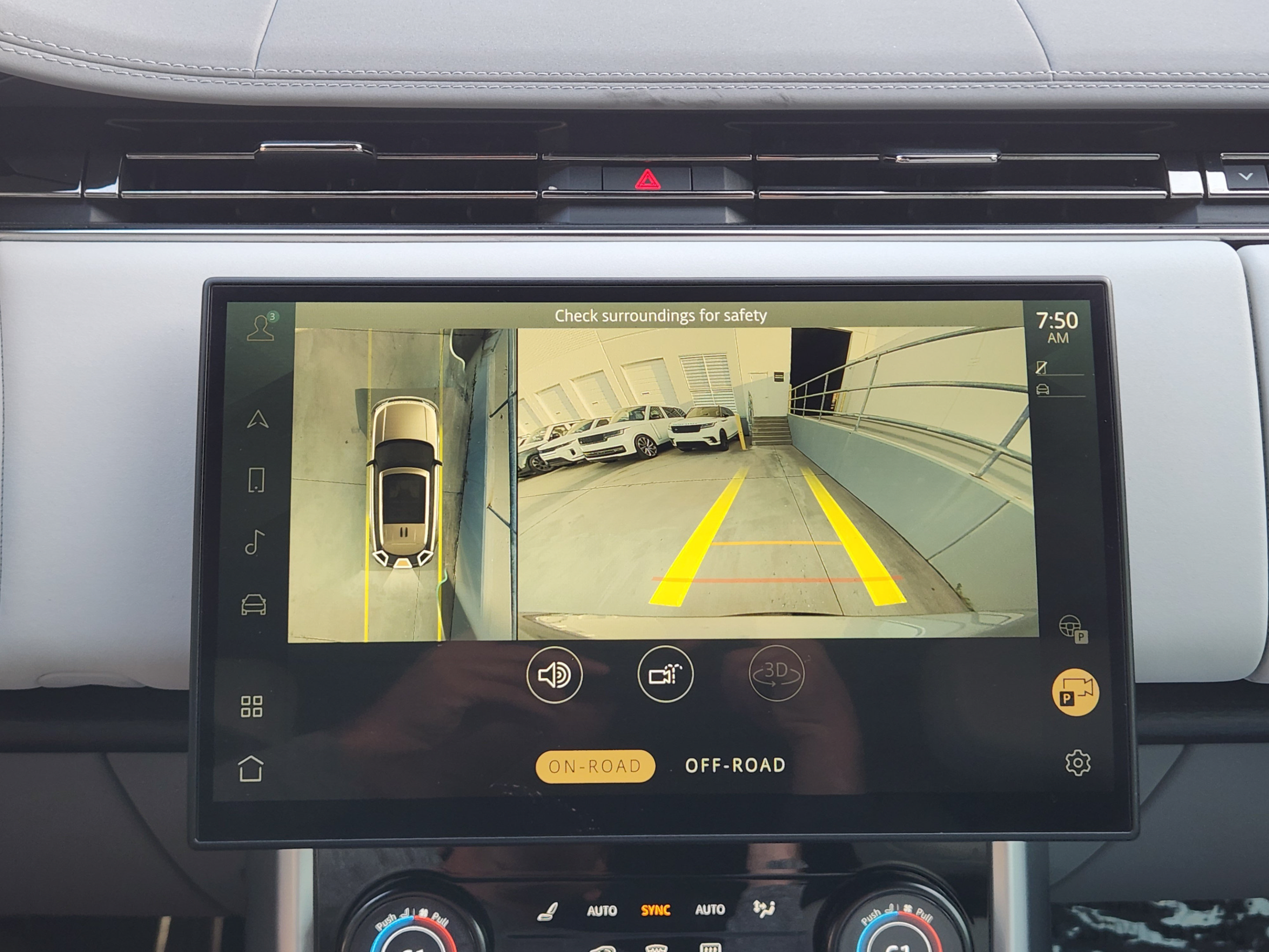 Certified 2023 Land Rover Range Rover SV AWD/4WD image 14