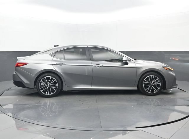 Used 2026 Toyota Camry XLE w/ Premium Plus Package FWD video 2
