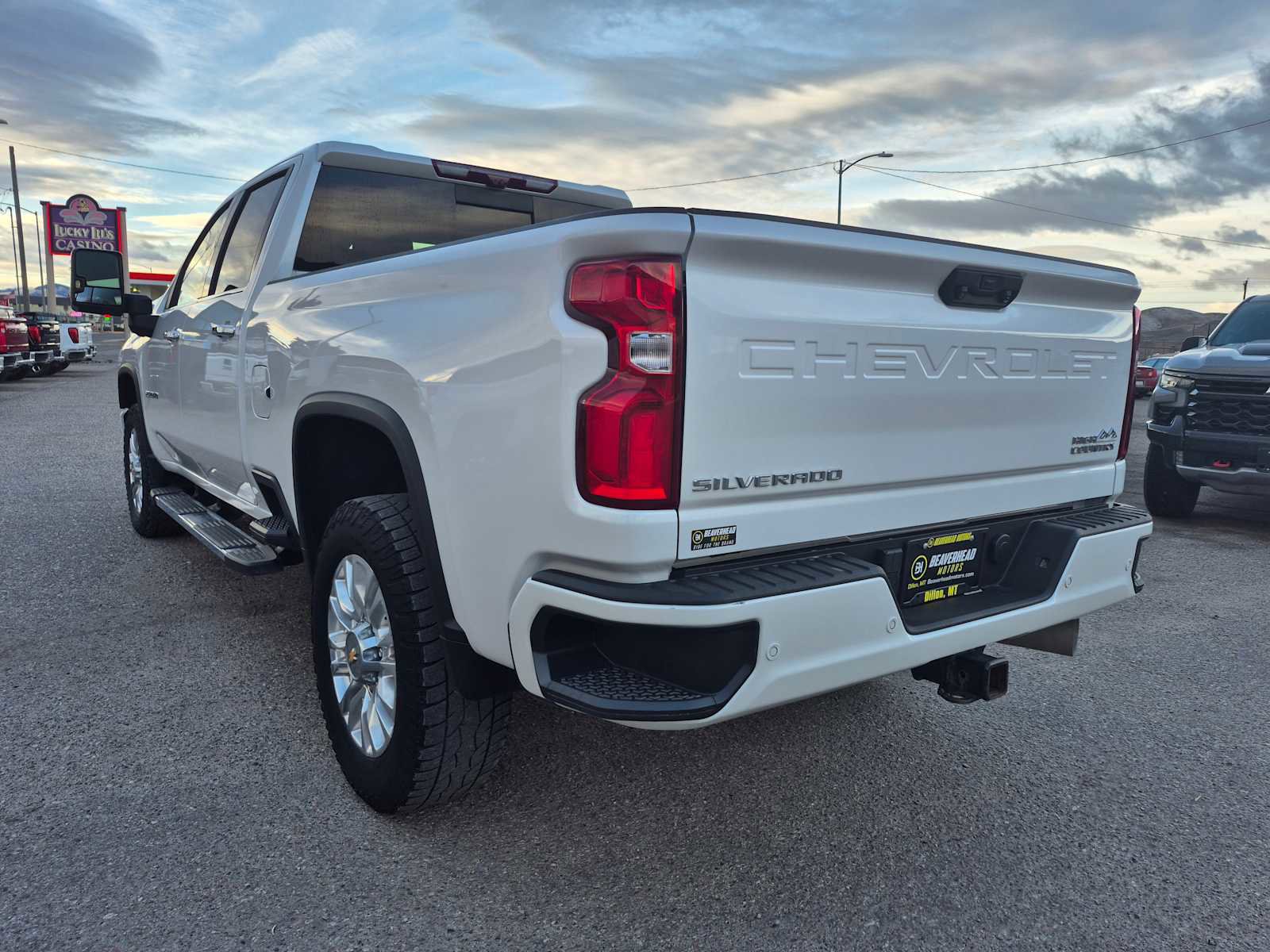 Used 2021 Chevrolet Silverado 2500 High Country w/ Technology Package image 8