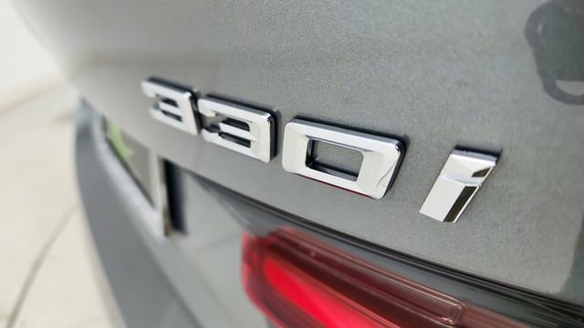 Used 2025 BMW 330i xDrive Sedan image 17