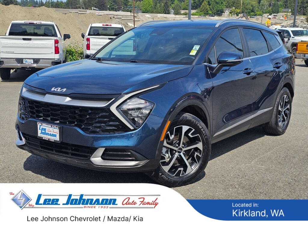 Used 2023 Kia Sportage EX AWD/4WD image 1