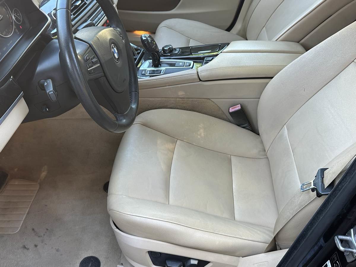 Used 2013 BMW 528i Sedan RWD image 21