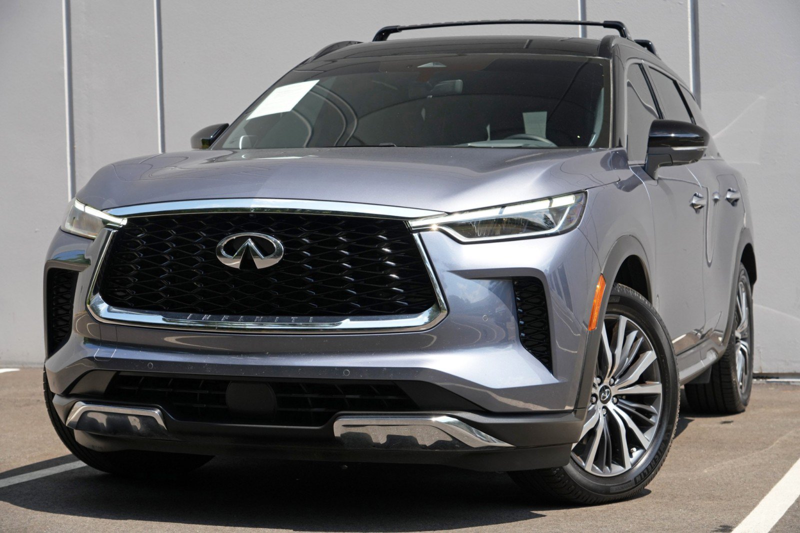 Used 2022 INFINITI QX60 Autograph w/ Cargo Package FWD image 3