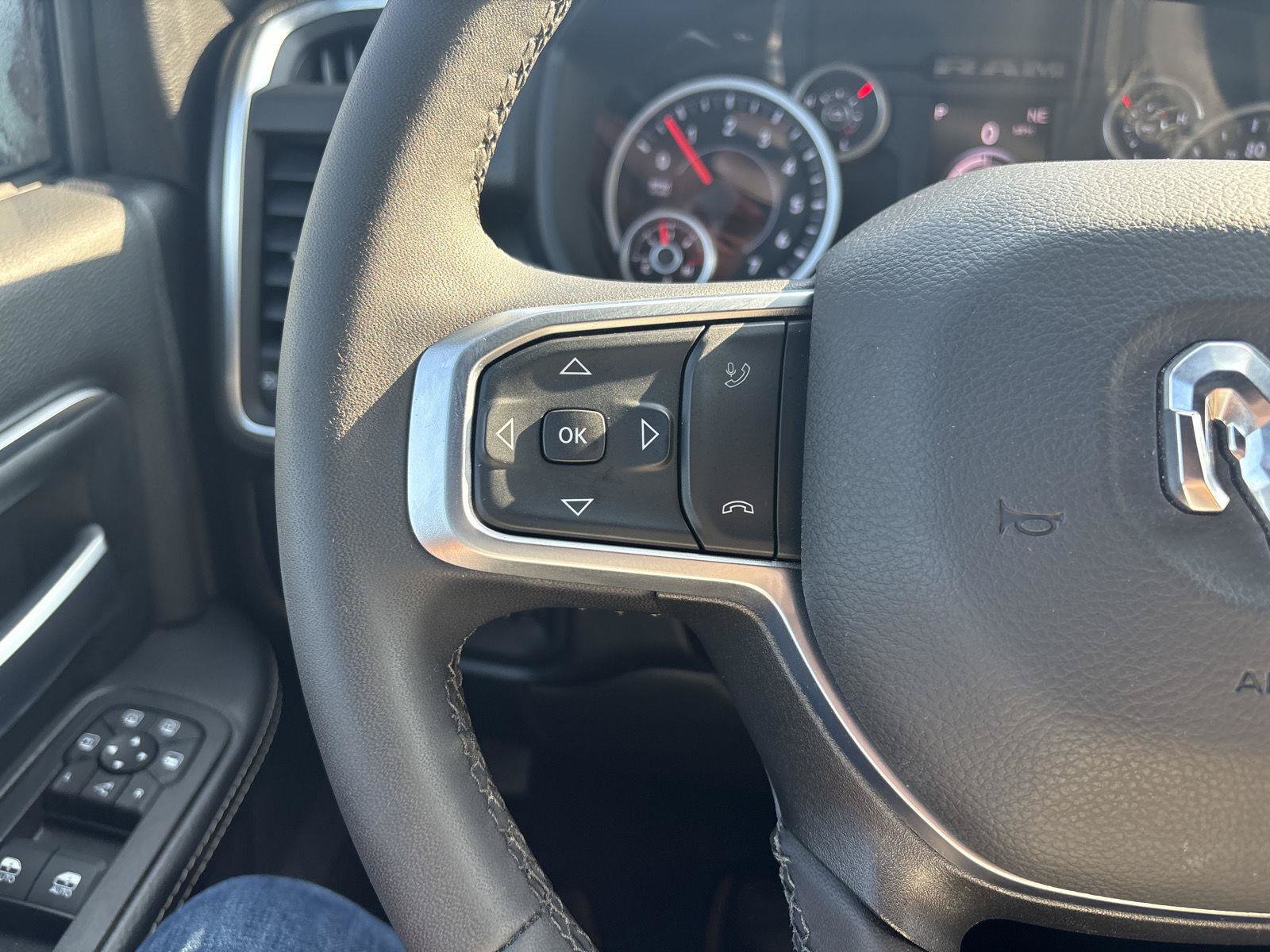 Used 2025 RAM 2500 Big Horn AWD/4WD image 18