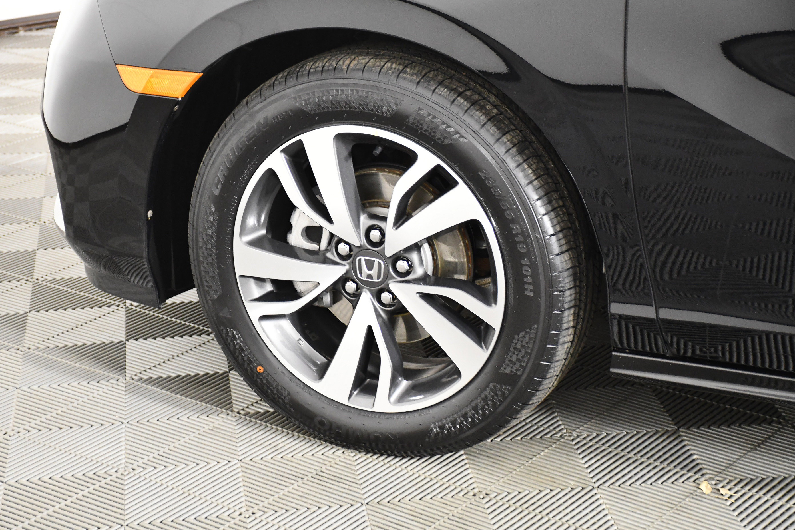 Certified 2023 Honda Odyssey Touring image 54