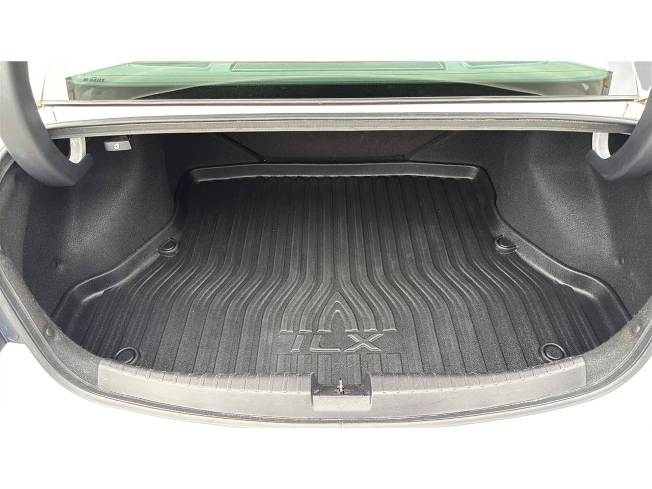 Used 2016 Acura ILX FWD image 32