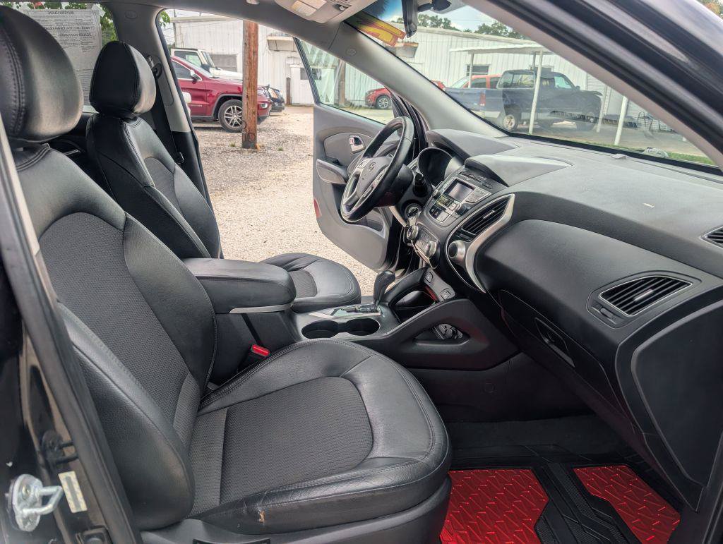 Used 2012 Hyundai Tucson GLS AWD/4WD image 13