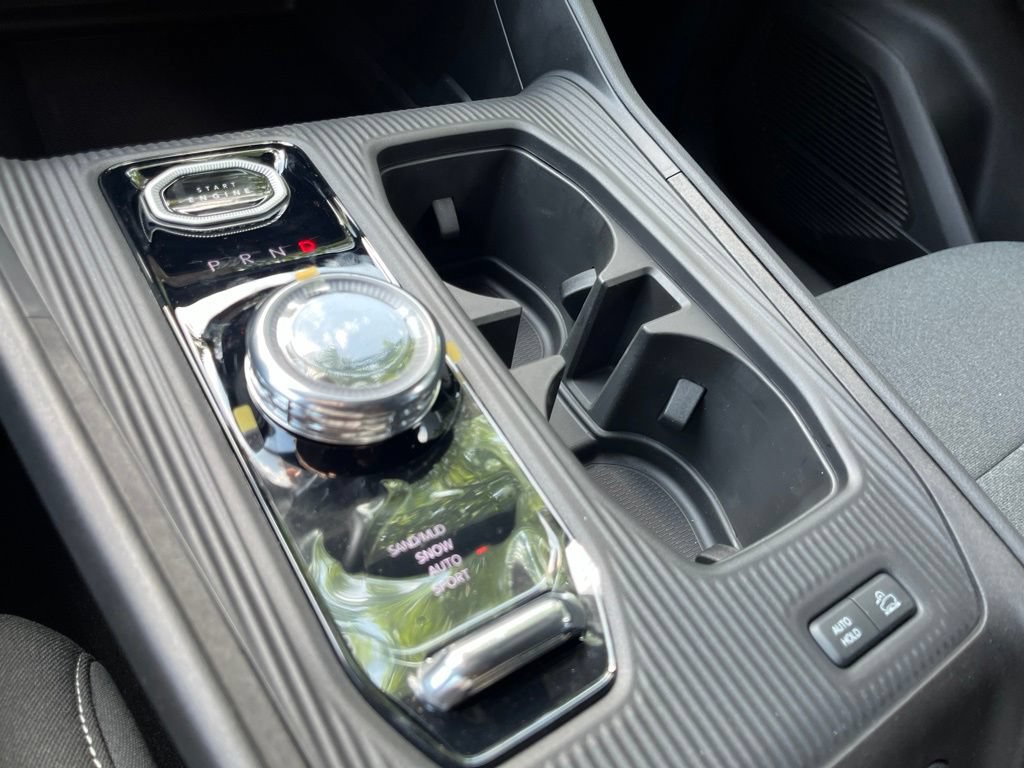 New 2026 Jeep Cherokee Laredo AWD/4WD image 35