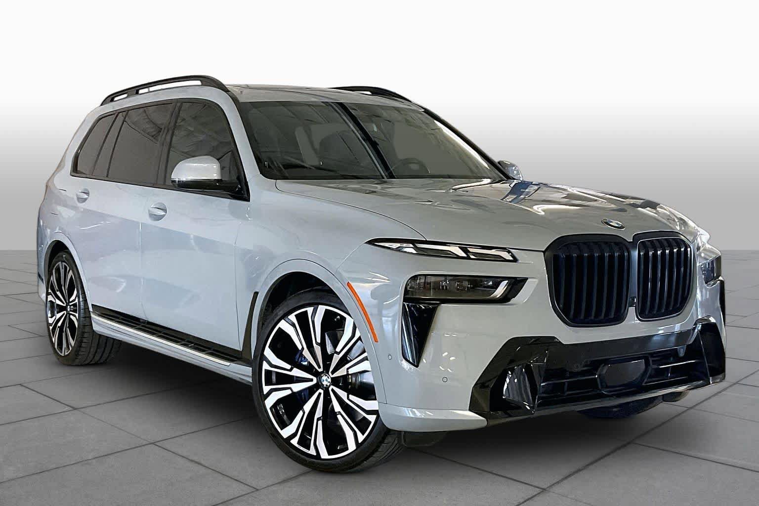 Certified 2024 BMW X7 xDrive40i w/ Executive Package AWD/4WD image 2