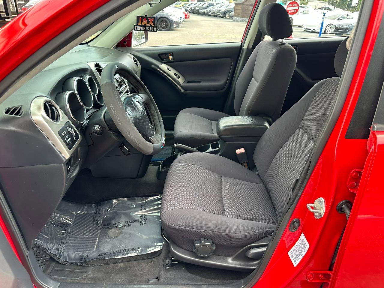 Used 2004 Toyota Matrix FWD image 22