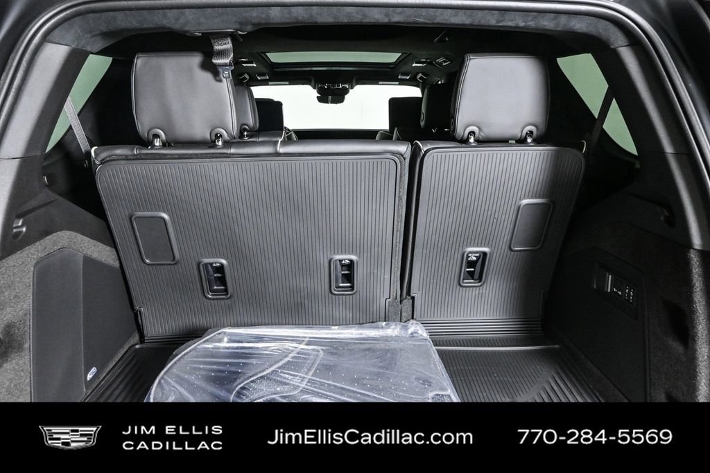 Certified 2025 Cadillac Escalade Sport Platinum w/ LPO, Floor Liner Package image 34