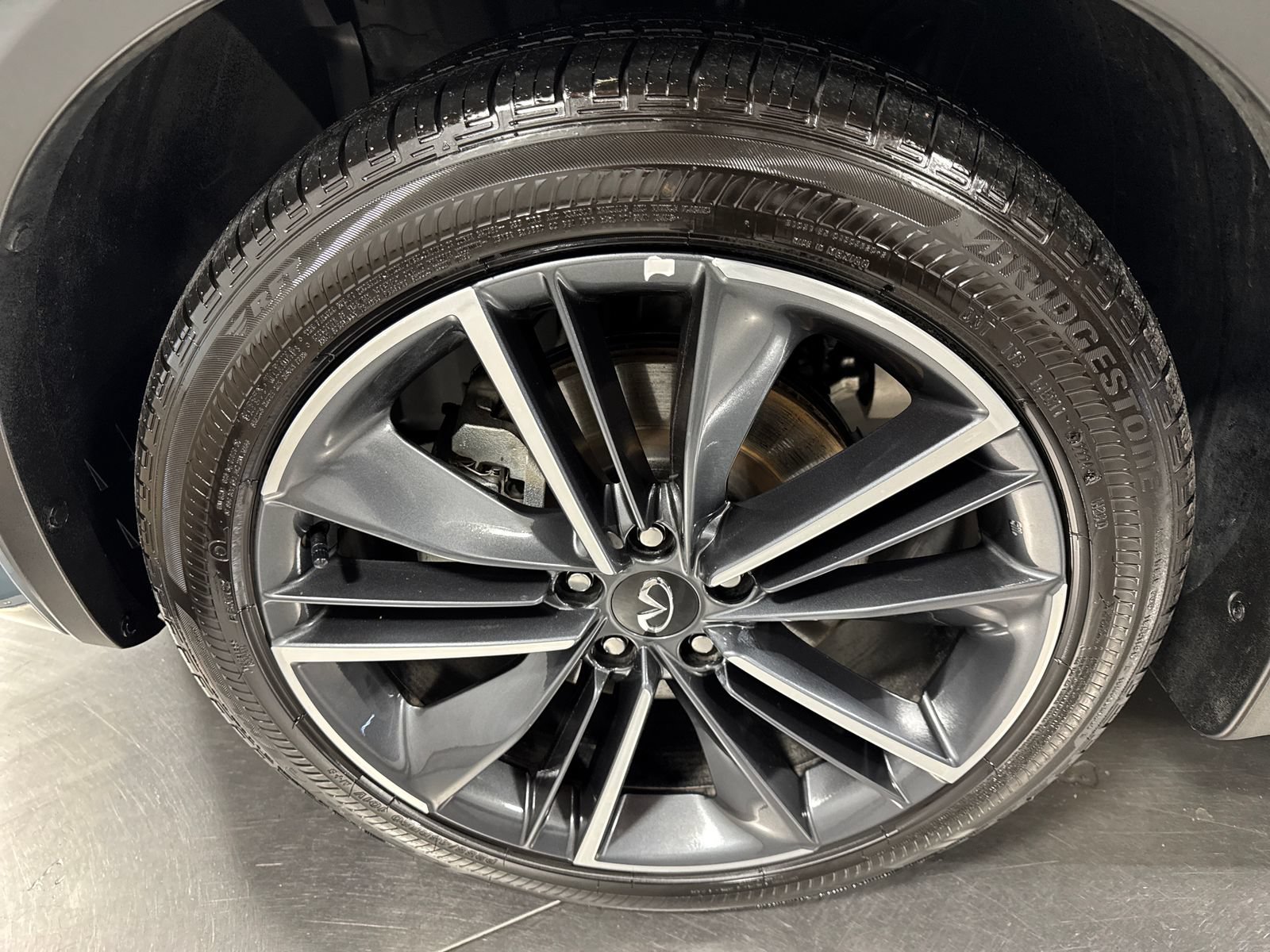 Certified 2025 INFINITI QX55 Luxe w/ Cargo Package AWD/4WD image 2