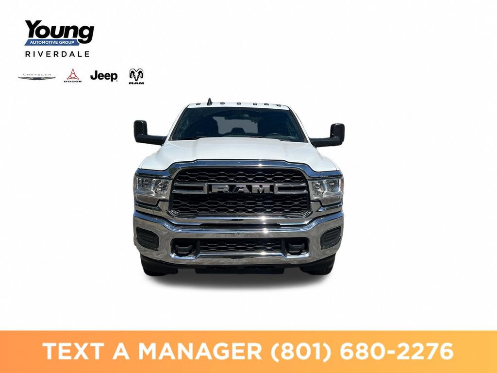 Used 2021 RAM 3500 Tradesman w/ Chrome Appearance Group AWD/4WD image 8