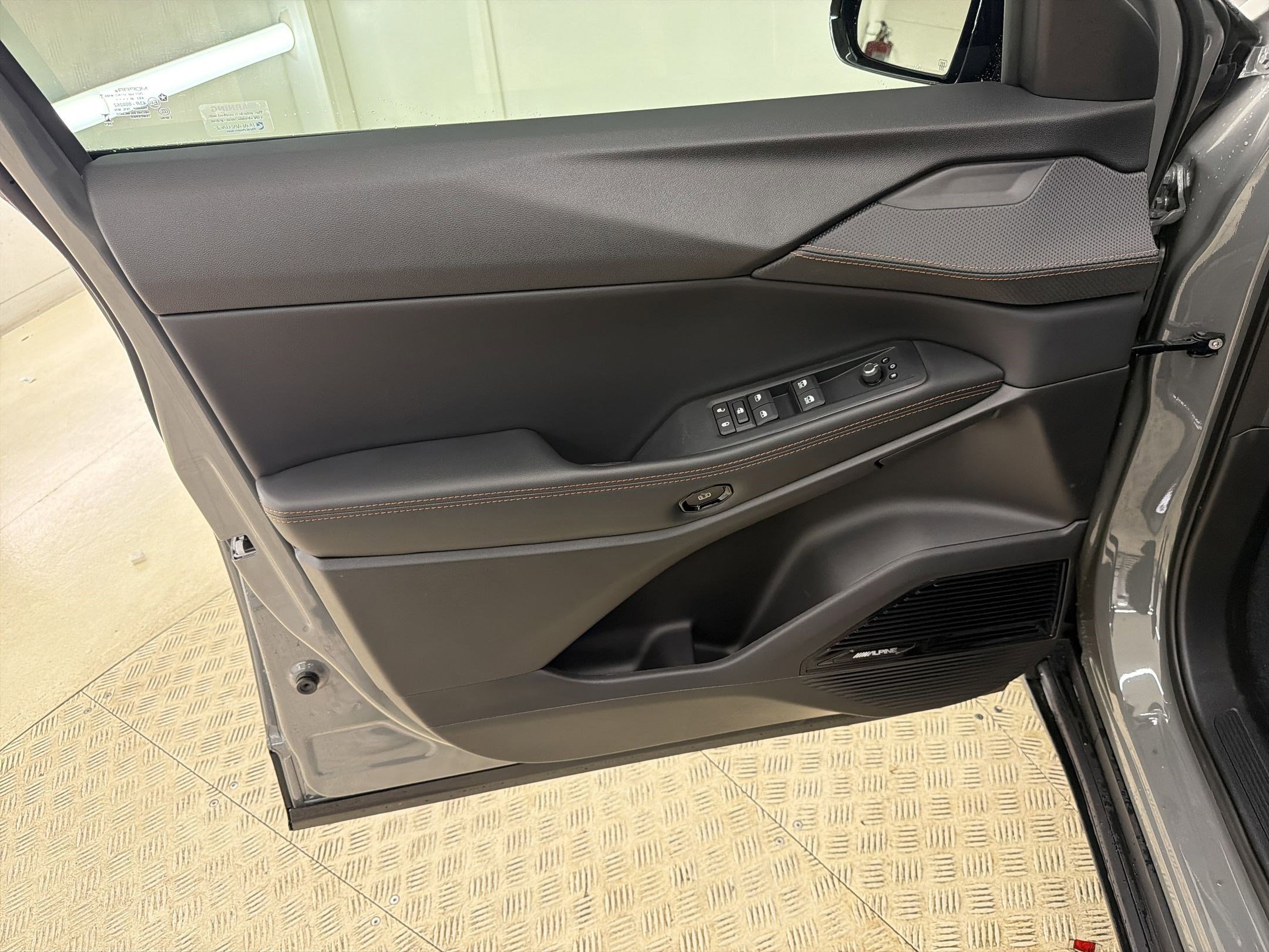 Used 2026 Jeep Cherokee Limited AWD/4WD image 12