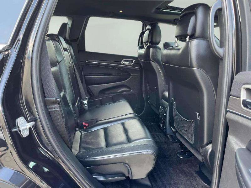 Used 2018 Jeep Grand Cherokee Limited AWD/4WD image 13