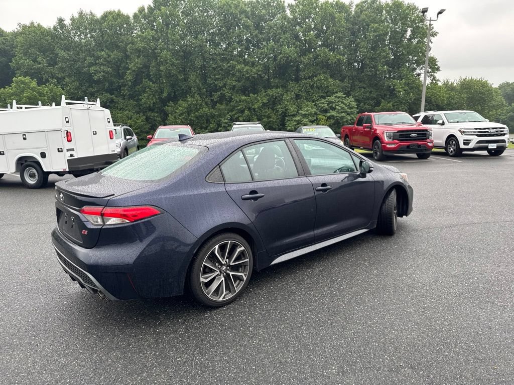 Used 2022 Toyota Corolla SE FWD image 6