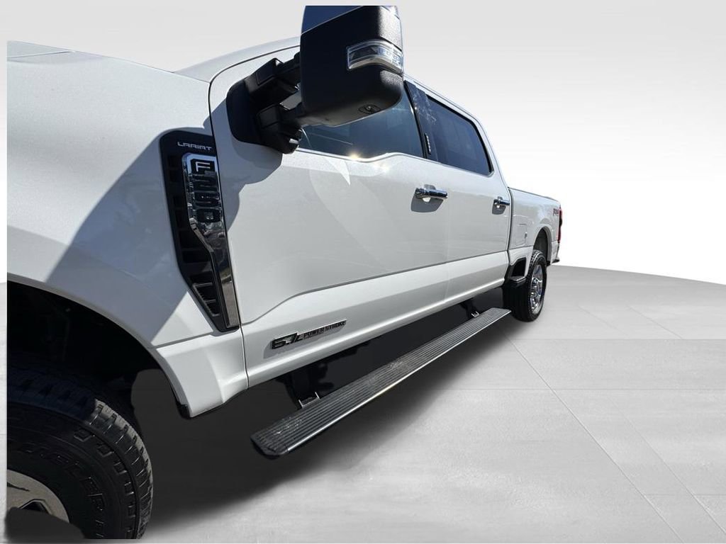 Used 2023 Ford F250 Lariat w/ Lariat Ultimate Package AWD/4WD image 17