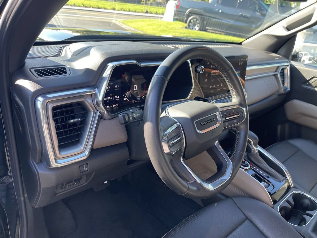 Certified 2023 GMC Canyon Denali AWD/4WD image 10