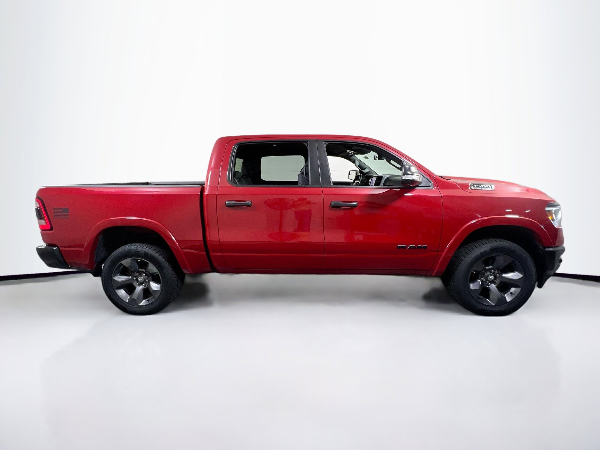 Used 2022 RAM 1500 Big Horn w/ Built-to-serve Edition image 4