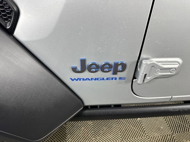 Used 2023 Jeep Wrangler Unlimited w/ 8.4" Radio Group AWD/4WD image 10