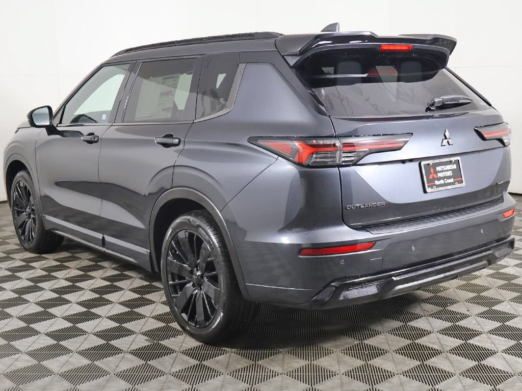 New 2026 Mitsubishi Outlander SEL Black Edition AWD/4WD image 15