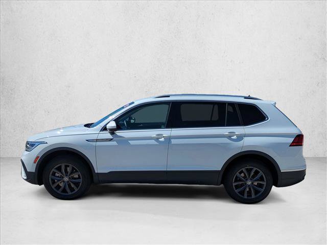 Used 2022 Volkswagen Tiguan SE FWD image 9
