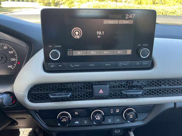 Used 2023 Honda HR-V LX image 15
