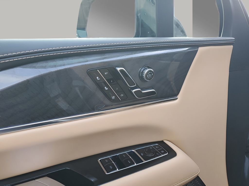 New 2026 Cadillac Escalade IQL Sport 2 AWD/4WD image 31