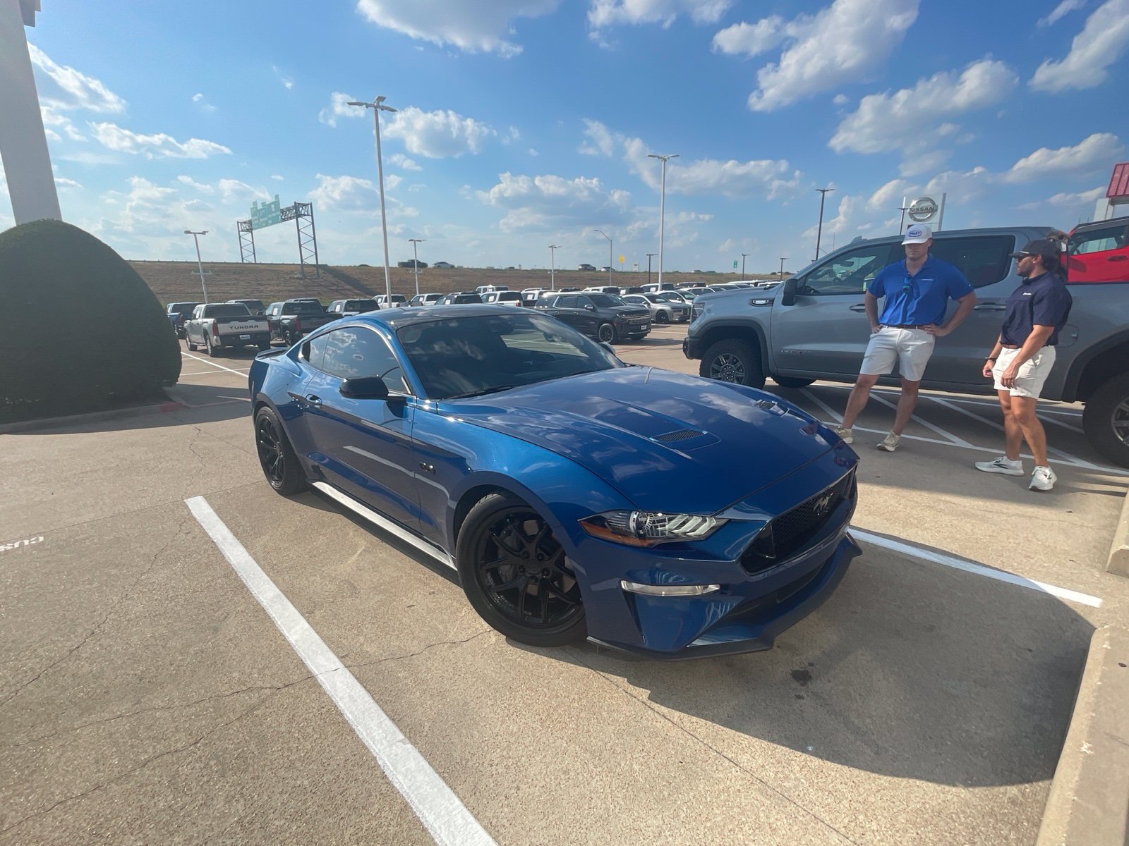 Used 2022 Ford Mustang GT Premium w/ Black Accent Package RWD image 7