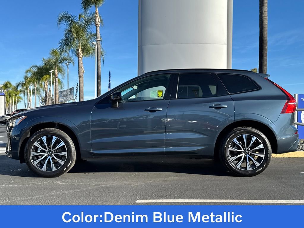 Certified 2025 Volvo XC60 B5 Core image 2